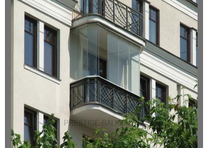 Финское безрамное остекление балкона в Подольске