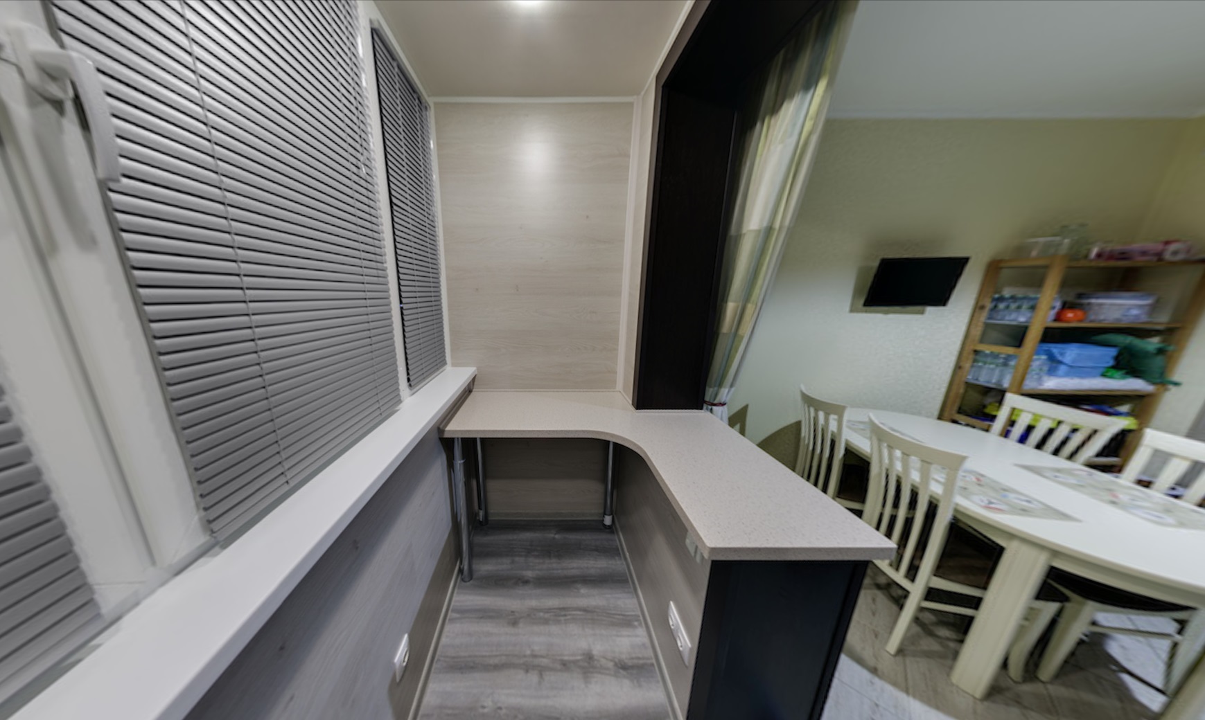 Тёплое остекление балкона профилем Rehau Grazio с утеплением и объединением с комнатой в Подольске