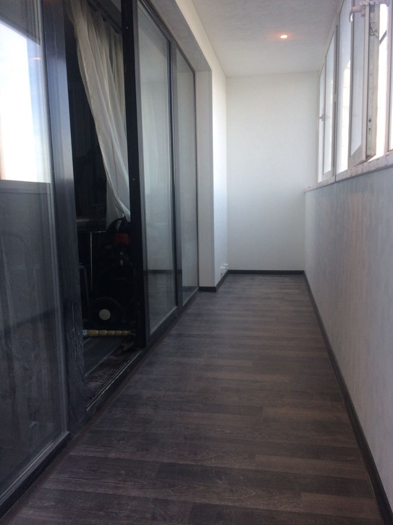 Теплое остекление профилем Rehau и объединение балкона с комнатой в Подольске